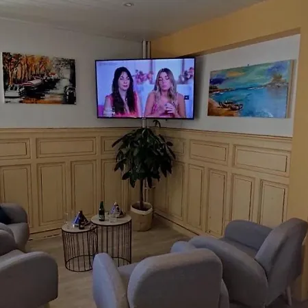 Ξενοδοχείο Belle Vue